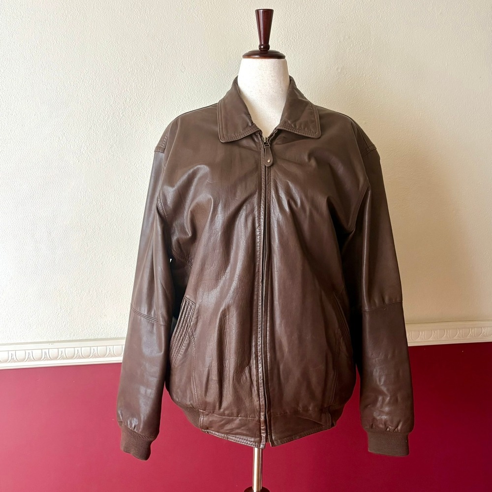 Vintage St. John's Bay Brown Leather Bomber Jacket Men's L-Tall Map Print Lining